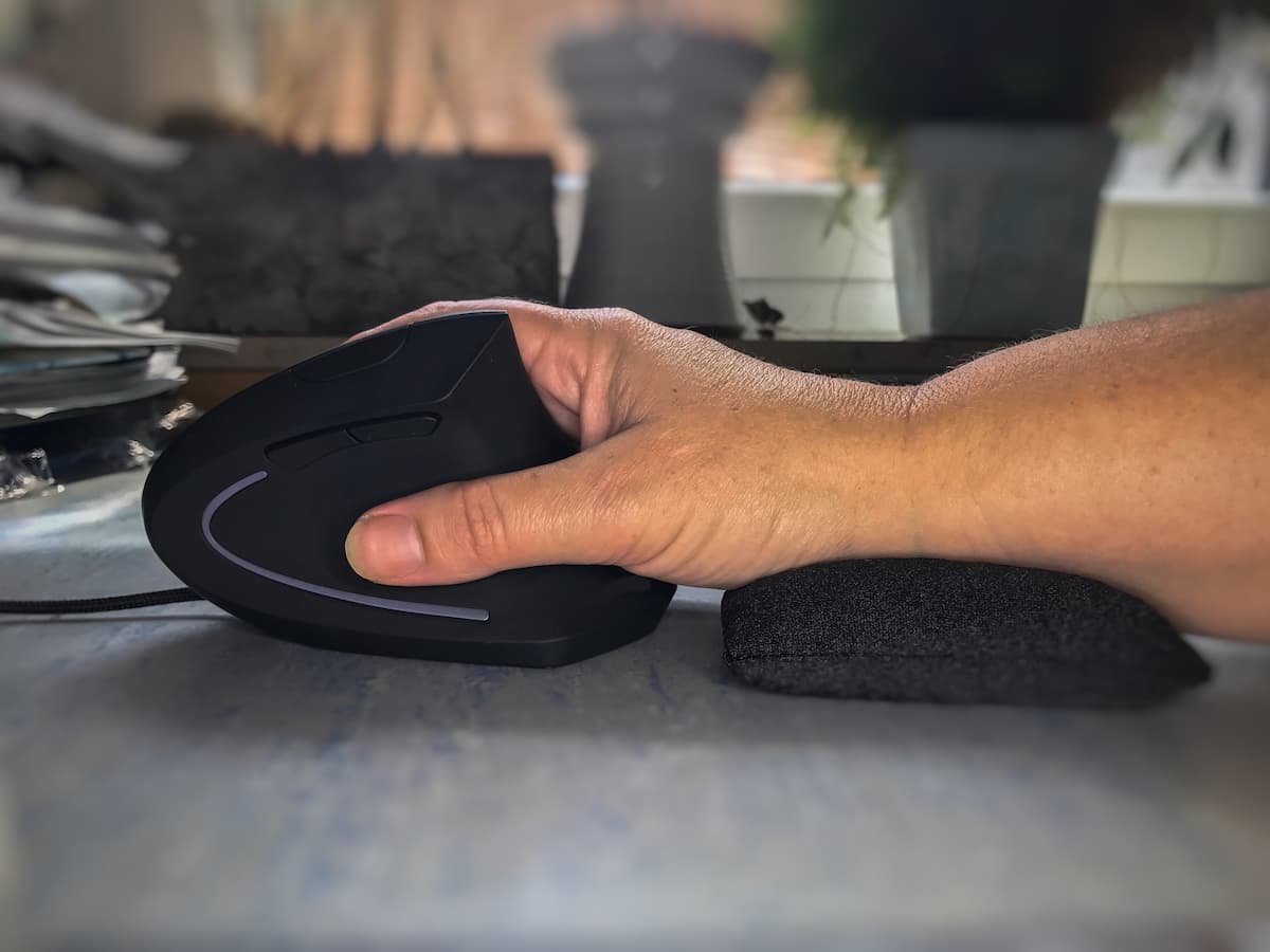 avantages souris ergonomique